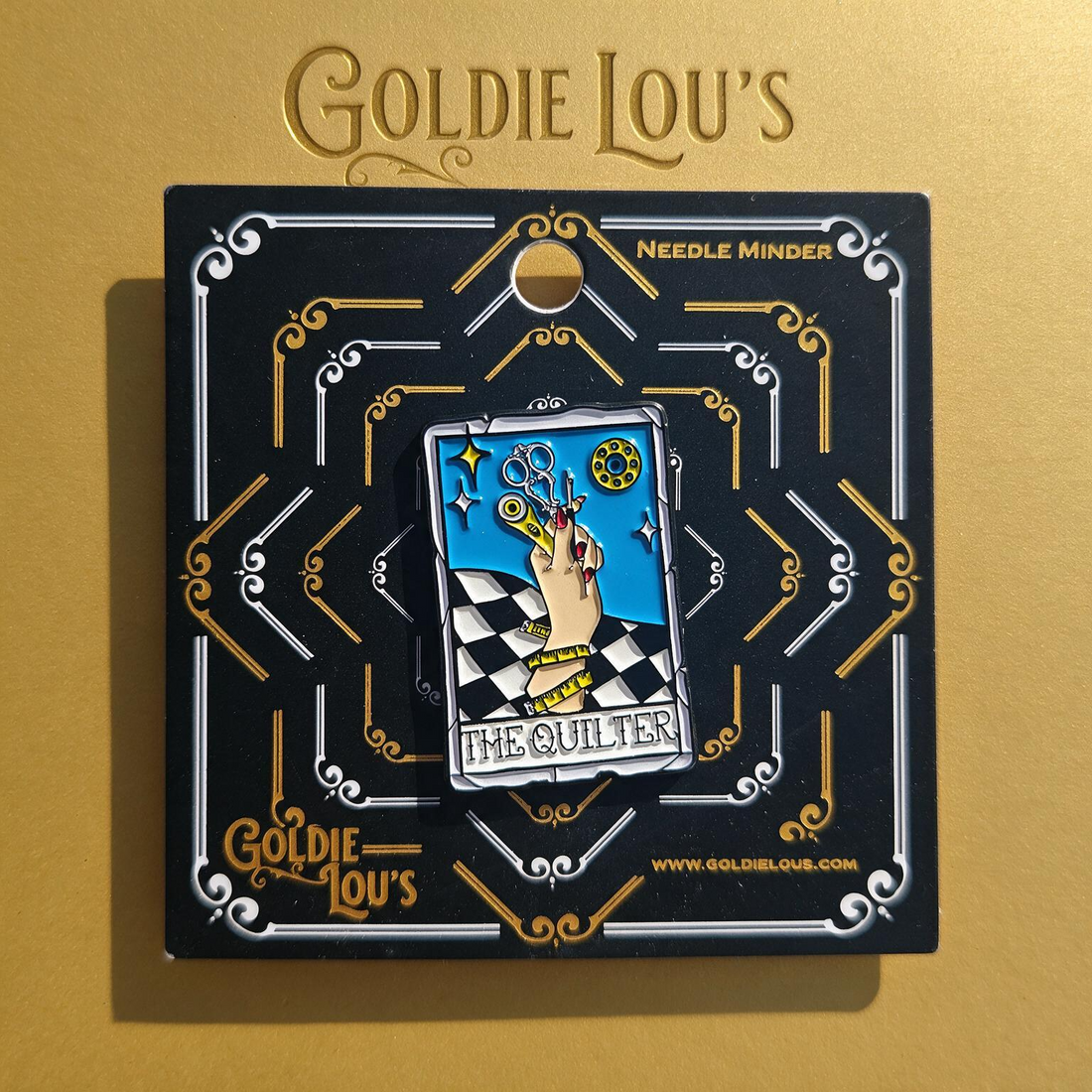Quilter Tarot Needle Minder